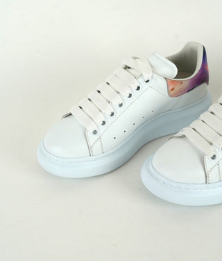 Oversized Contrast Heel Low-Top Sneakers (never worn)